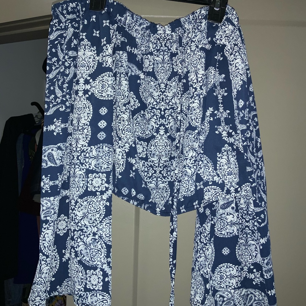 Altar’d state crop top
